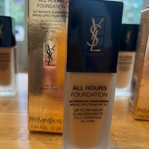 Yves Saint Laurent (YSL) All Hours Foundation